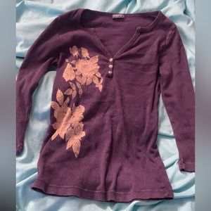 Energie henley y2k top bedazzled